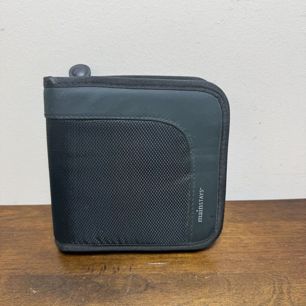 Mainstays Black 24 CD Wallet With Zipper Closure